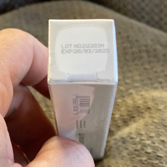 Volume Mascara by Dime Beauty - Picture 12 of 16